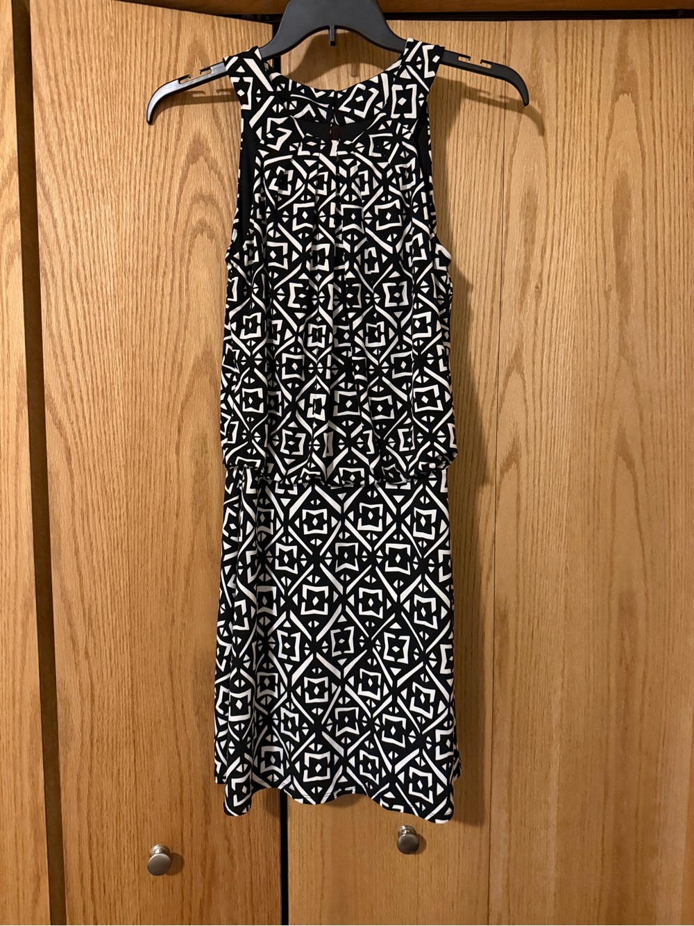 White House Black Market Black and White Patterned Dress‎